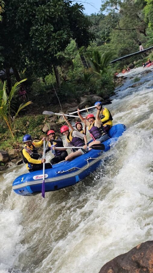 INTIMATE SMALL-GROUP FROM PHUKET TO PHANG NGA RAFTING - Rafting starts with instruction, then rapids