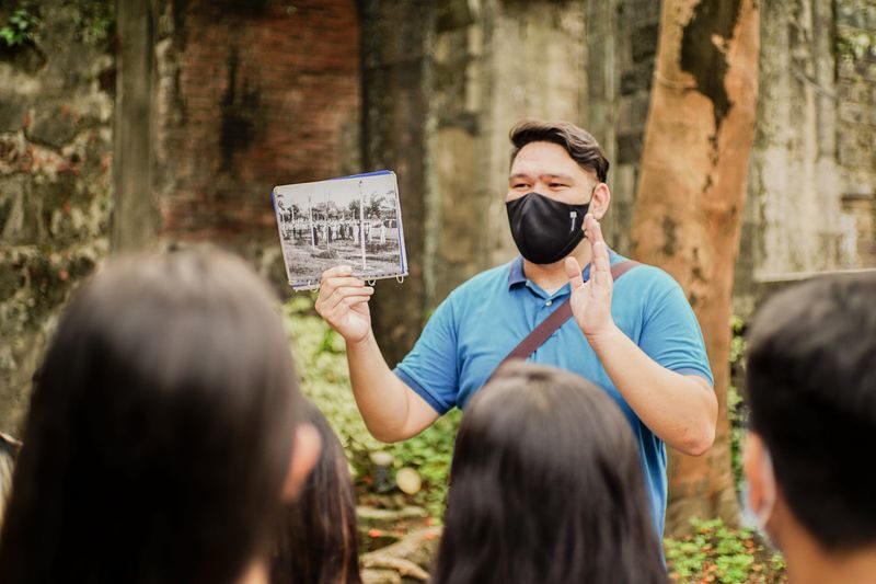 Intramuros Manila Walking Tour: Guided Tour of Old Manila - Fort Santiago: 90 minutes at the heart of the story