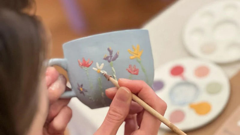 Istanbul: Ceramic Painting Workshop, Dry in 10 Minutes - Choosing a piece and finding your design