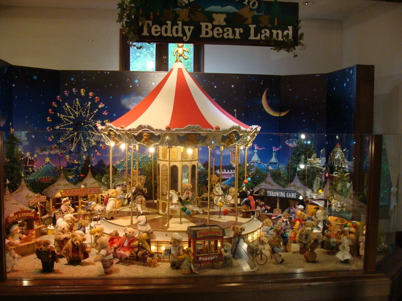 Izu Teddy Bear Museum Admission Ticket - Garden time, tea and a shop