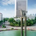 Jakarta Walking Tour with MRT | Multilingual Guide - Gelora Bung Karno and the city’s public spaces