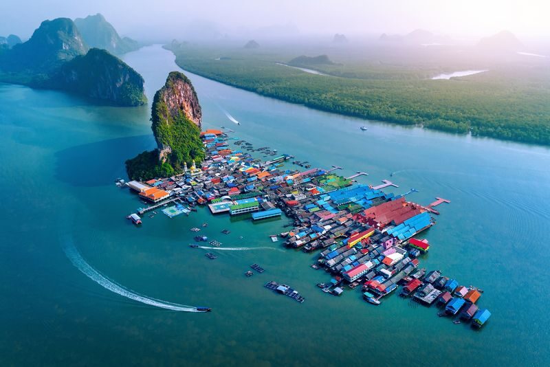 James Bond with Khai Islands or Hong Island Speedboat Day Tour - Phanak Island’s caves and limestone walls