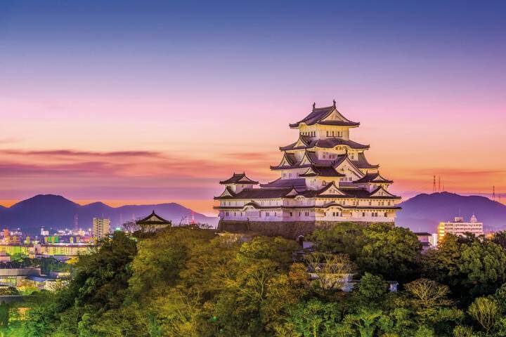 Japan to the World Expo (incl. flight) 10-Day Tour by MEIERS WELTREISEN - Kyoto offers a base, not a quiet retreat