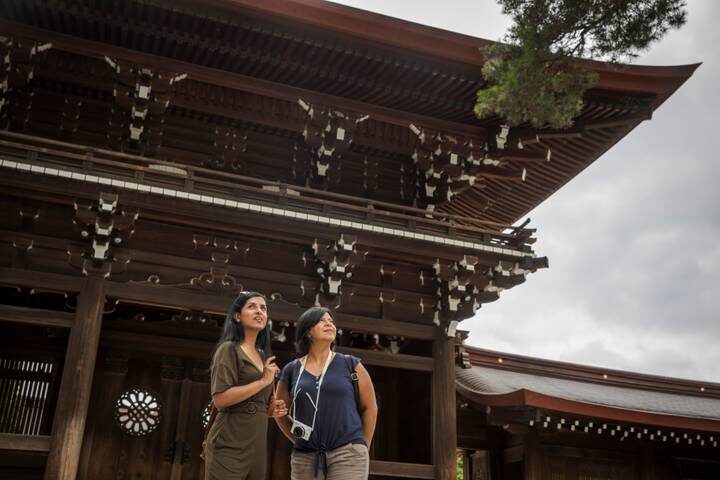 Japan: Tokyo Nights & Kyoto Temples 6-Day Tour by G Adventures - Takayama, old streets and an onsen night