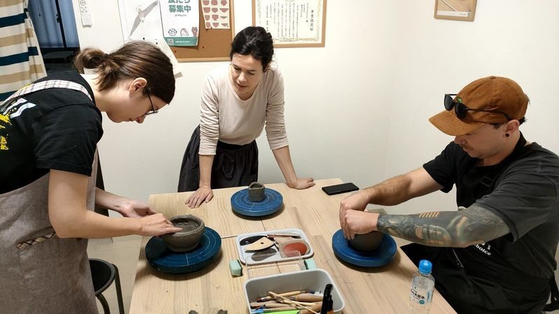 Japanese Ceramics DIY Private Workshop in Osaka - Clay, conversation, and a beginner-friendly lesson