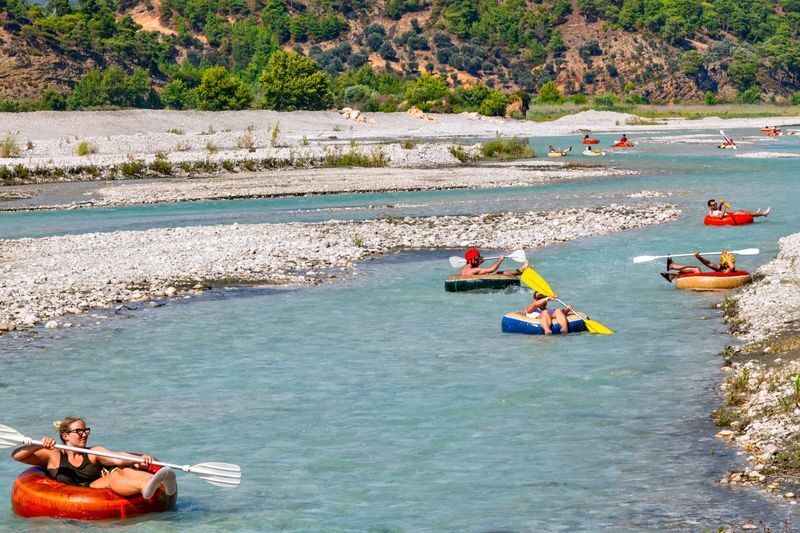 Jeep Safari to Saklikent Canyon with Lunch from Fethiye - Walking to Gizlikent Waterfall
