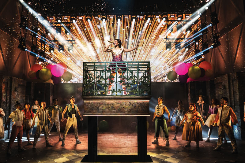 & Juliet Broadway Show Ticket in New York - Pop songs with a new job