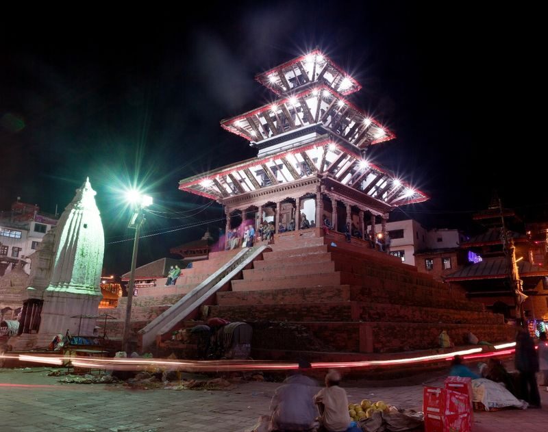 Kathmandu Night Rickshaw Tour: Old Town & Historical - From Thamel to Indra Chowk and Asan Tole
