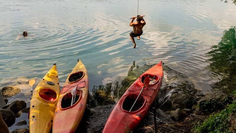 Kayak tour in Castel Gandolfo - Roman villa ports and Domitian’s naval arena