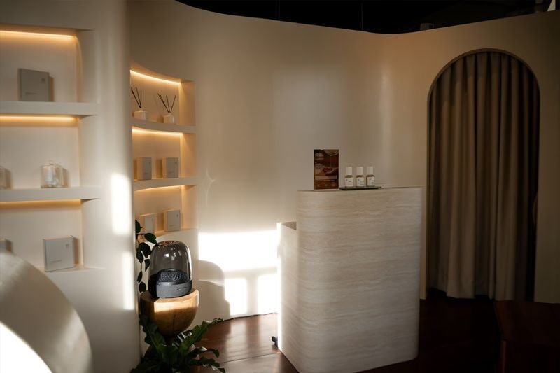 Keb-Hom Scent Studio & Thai Massage at Bang Rak in Bangkok - Choosing a Massage That Fits Your Day