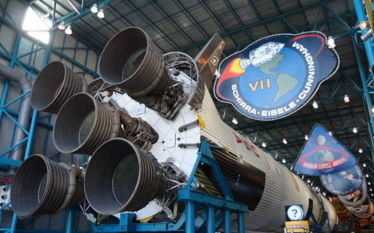 Kennedy Space Center Visitor Complex Highlights Orlando Tour - VR reservations and a route to follow