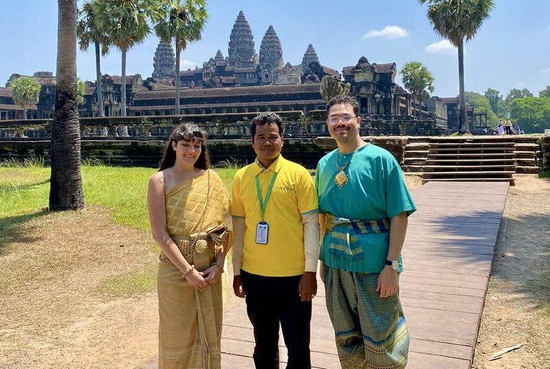 Khmer Traditional Costume Experience at Angkor Wat - Choosing your Khmer costume