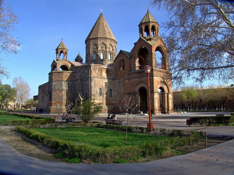 Khor Virap & Echmiadzin Historical Full-Day Small Group Tour - What a guide adds at Khor Virap