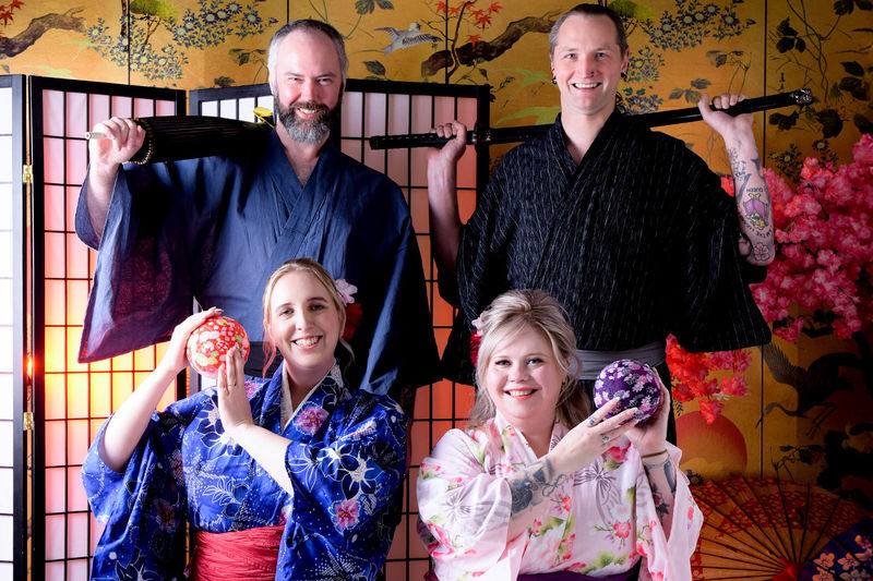 Kimono Photo Shoot Studio Nolls (Osaka) - Choosing a yukata and getting ready