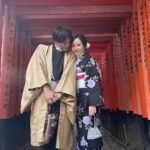 Kimono Rental by Karen Kyoto Fushimi Inari - Choosing a kimono that suits the day