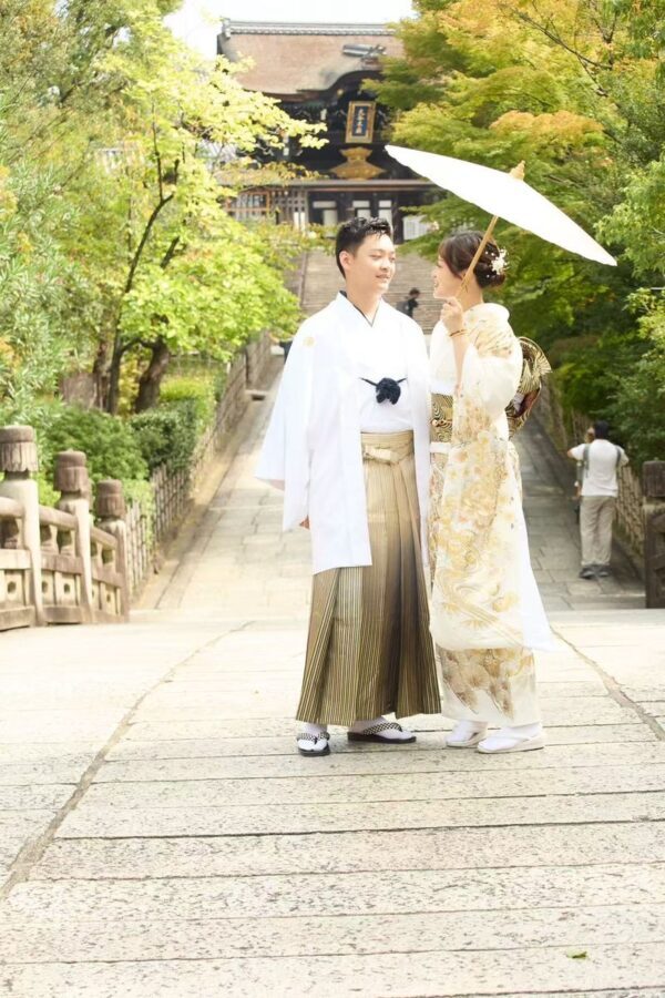 Kimono Rental Experience (Kyoto / Provided by Kimono Rental Kanwa Kiyomizu Temple) - From the shop to Kyoto’s old lanes