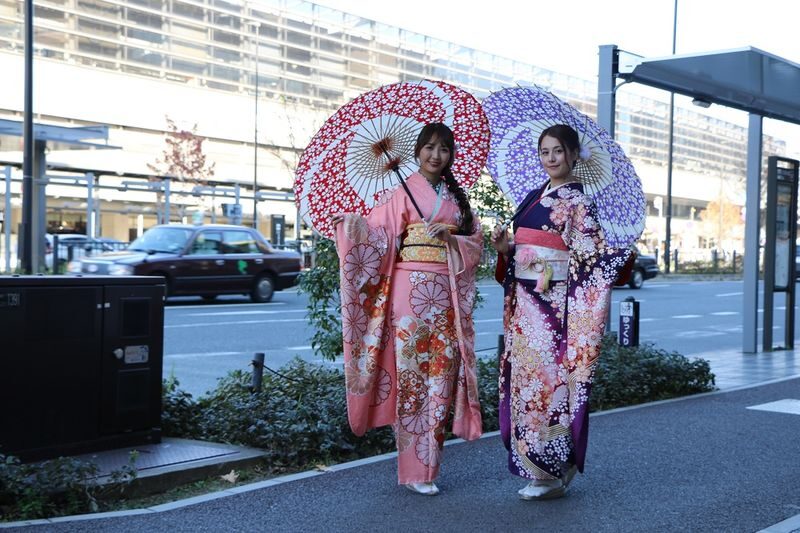 Kimono Rental (Kyoto/Provided by mimosa MK Taxi) - Choosing a kimono, yukata, and accessories