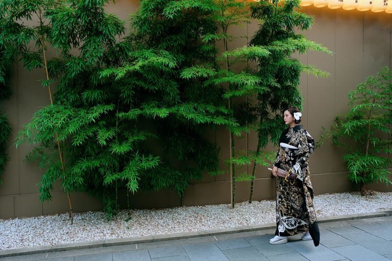 Kimono & Yukata Rental and Photo Shoot (Kyoto, Gion-Shijo, Yasaka Shrine) - Kimono Rental Misaki - Getting dressed is part of the experience