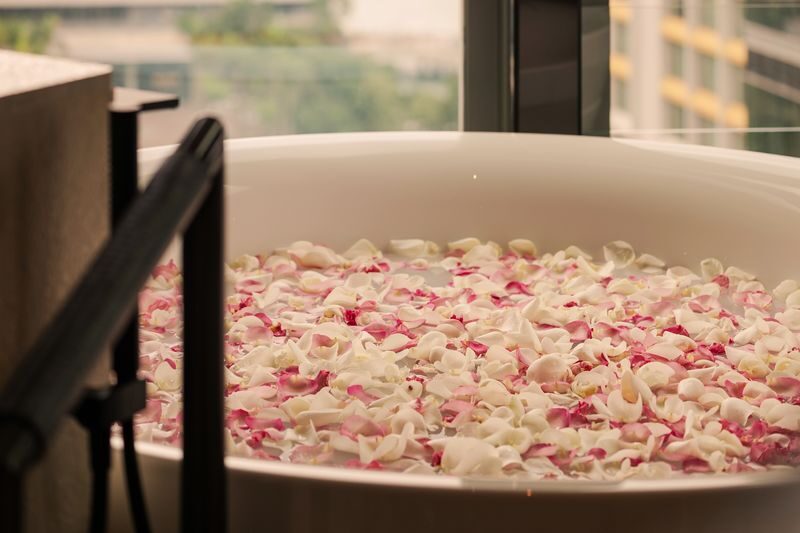 Kimpton Tsim Sha Tsui Hong Kong, Angsana Spa - Massage Experience | Tsim Sha Tsui - What the Worry Free treatment includes
