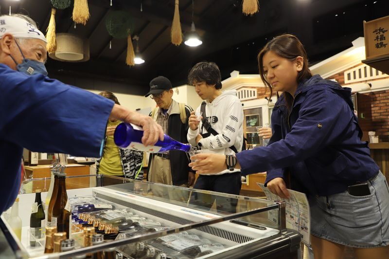 Kobe Nada Sake Brewery Half-Day Experience with Food - Inside the Hakutsuru Sake Brewery Museum