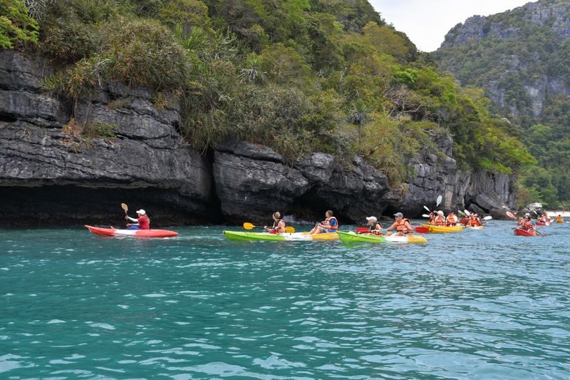 Koh Samui Angthong Marine Park Full-Day Guided Tour - Island stops, with time to manage