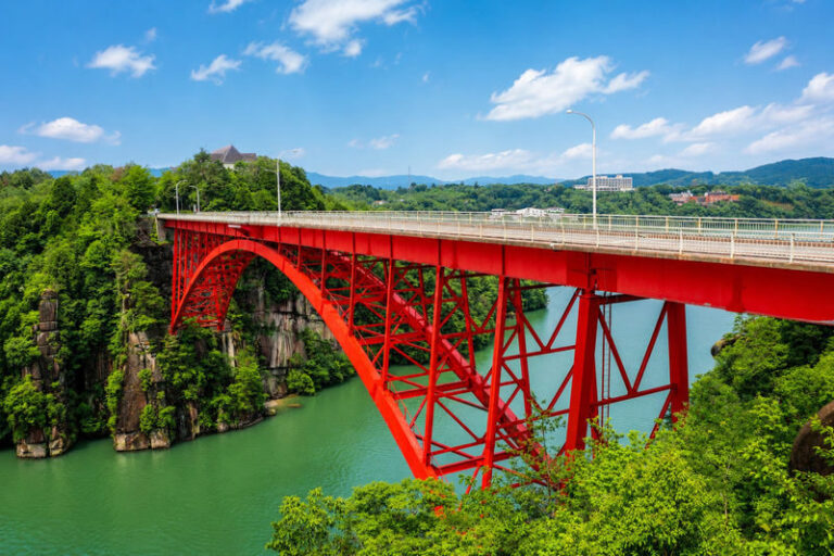 Kokeizan Eiho-ji Temple + Oboke Gorge + Ena Gorge + Magome-juku & Tsumago-juku (From Nagoya) - Oboke Gorge and Ena Gorge: scenery between the towns