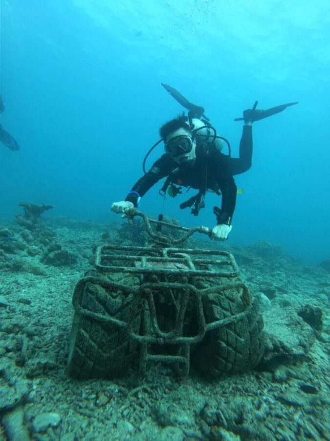 Kota Kinabalu Dive Mastery: Advanced Open Water with PADI Center - Meeting at Jesselton Point at 8:30 am