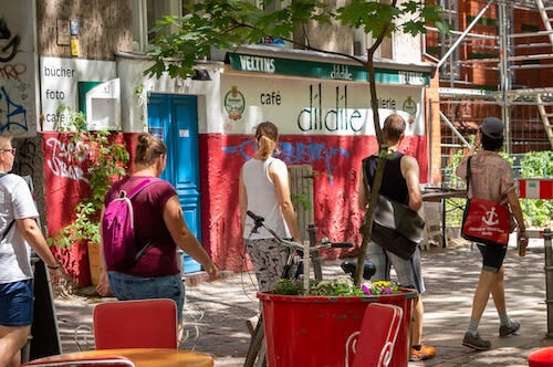 Kreuzberg Culinary Food Tour in Berlin - Three hours, with a guide to set the pace
