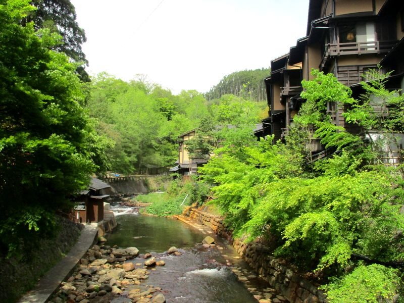 Kurokawa Onsen Private Transfer Optional Aso Sightseeing Tour - Your airport pickup, from arrivals to the car