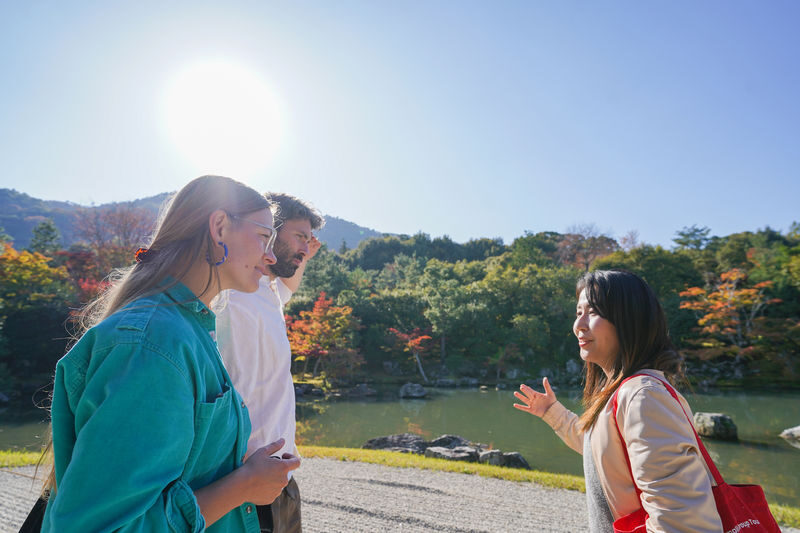 Kyoto Arashiyama Bamboo Forest & Garden Half Day Guided Walking Tour - Take the bamboo grove by a quieter route