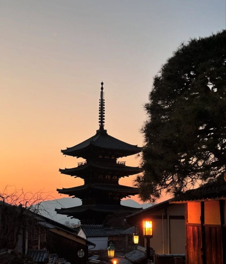 Kyoto City, Gion, Kiyomizudera, & Fushimi Inari Taisha Half-Day Tour - Gion: local stories and useful pointers