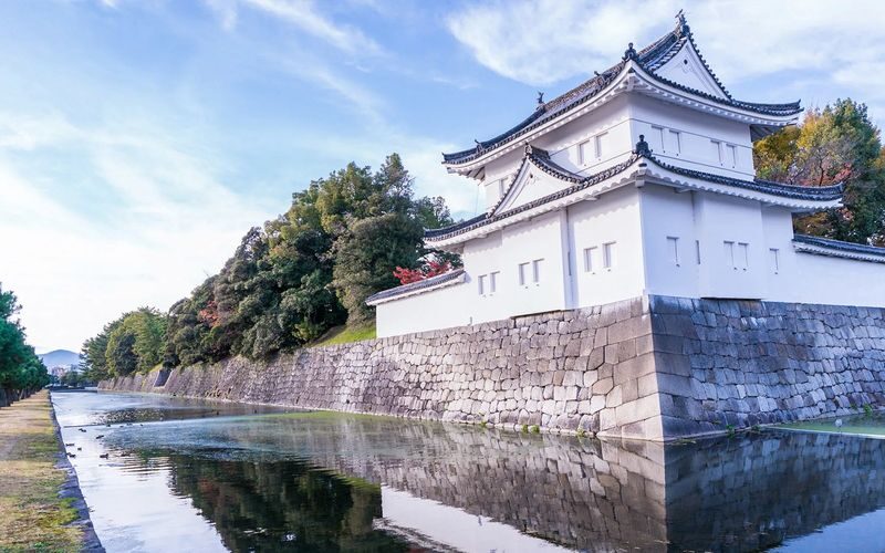 Kyoto: Nijo Castle Admission / World Heritage Guided Tour - Ninomaru Palace, where rank had a room