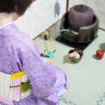 Kyoto Tea Ceremony & Matcha Making TIA KiyomizuYasakado-ri Shop - Making matcha in a Kiyomizu-yaki bowl