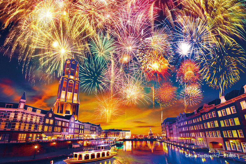 Kyushu Huis Ten Bosch Dream Fireworks Day Tour -Optional Ticket - Free time at Huis Ten Bosch before nightfall
