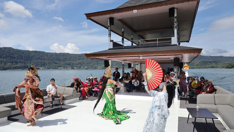 Lake Batur Sightseeing Cruise with Royal Songan Cruise in Kintamani - Choosing Satria or Gusti Class
