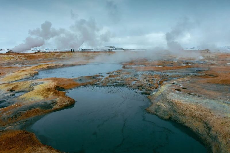 Lake Myvatn, Waterfall, Hot Springs, and Volcano Tour from Akureyri - Skútustaðagígar and the edge of Mývatn