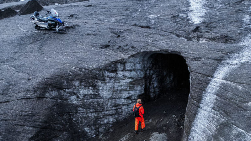 Langjokull ice cave and snowmobile tour from Gullfoss - Changing into glacier gear