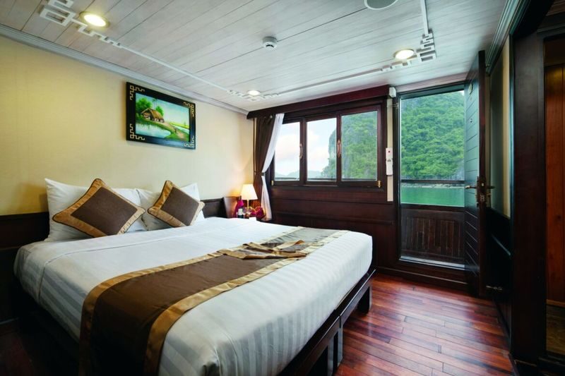 Le Journey Classic 2D1N Cruise: Ha Long Bay, Sung Sot, Ti Top - Day one: cave, island, and sunset