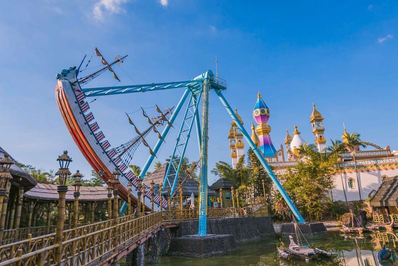 Leofoo Village Theme Park Ticket - Put the headline rides near the top of your list