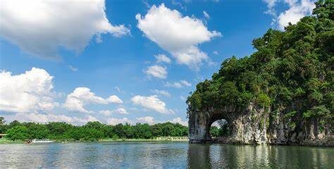 Li River 4-Star Luxury Cruise Tour in Guilin (Guilin City to Pier Transfer + Boat Ticket + Buffet) - From Guilin pickup to Zhujiang Pier