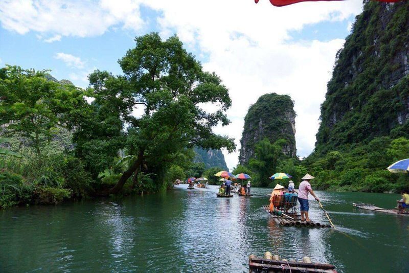Li River Four-Star Cruise One-Day Tour from Yangshuo (Optional Attractions: Yulong River Bamboo Rafting/Silver Cave/Impression Sanjie Liu/Guilin Eternal Love) - Shili Gallery adds roadside scenery