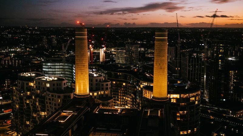 Lift 109 at Battersea Power Station ticket in London - Riding up through the restored chimney