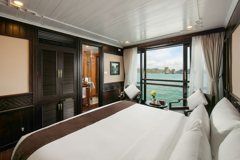 Lily 2D1N Cruise: Ha Long Bay, Sung Sot, Ti Top - Leaving from Tuan Chau Marina