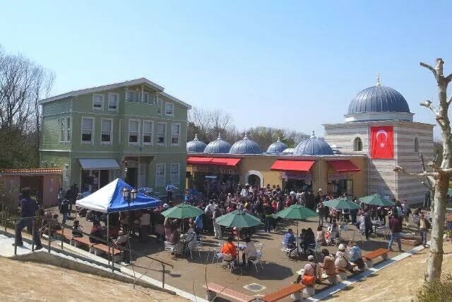 Little World Ticket (Aichi) - Start outdoors among 32 houses