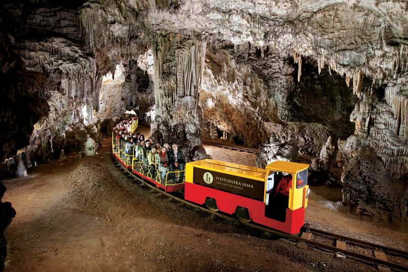 Ljubljana, Postojna and Predjama Castle from Zagreb - Postojna Cave: a train into the karst