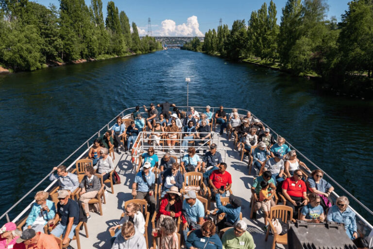 Locks Cruise from Seattle Waterfront with Live Narration - What you see on the water