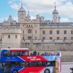 London Hop-On Hop-Off Bus by Golden Tours - Buckingham Palace, Westminster and the changing of the guard