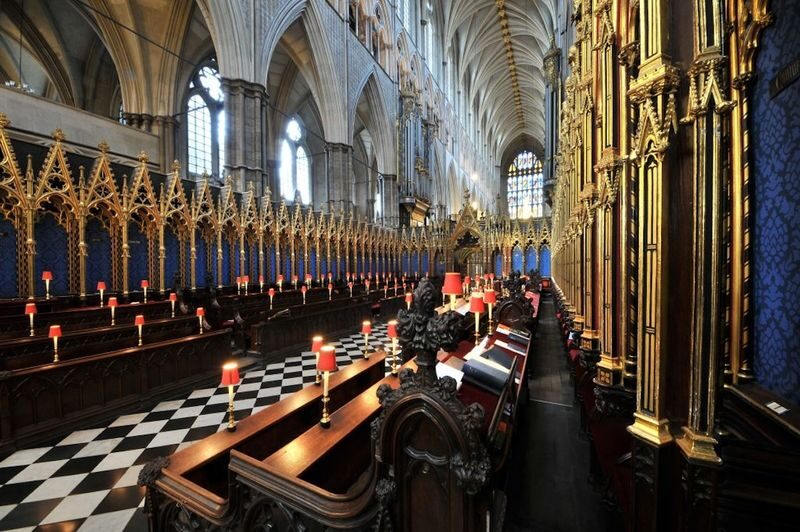 London Westminster Abbey & Royal Sights Tour - Buckingham Palace: the royal starting point