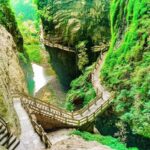 Longshui Gorge Crevice - At a glance