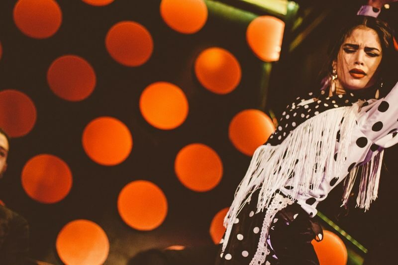 Los Tarantos Flamenco Show Ticket in Barcelona - A 40-minute show with the performers close by